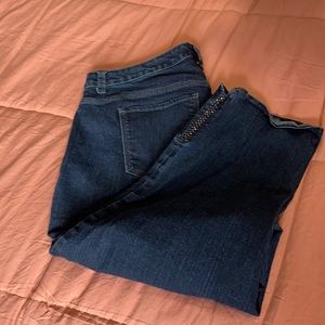 Women’s jean capris